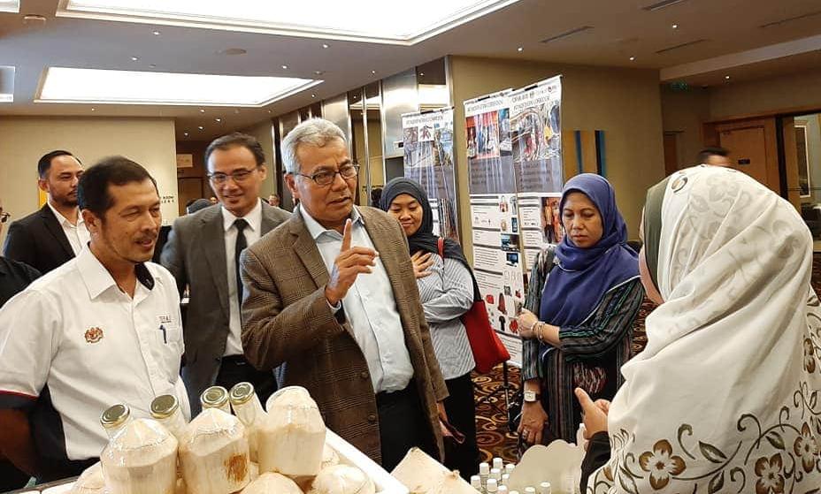 首相署部长:州政府自行决定酒店转隔离中心