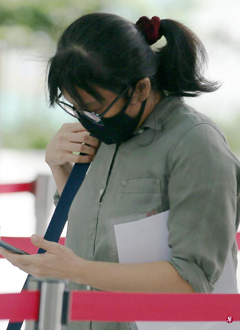 助公司卖奢侈品到朝鲜 女经理控79罪罚万元