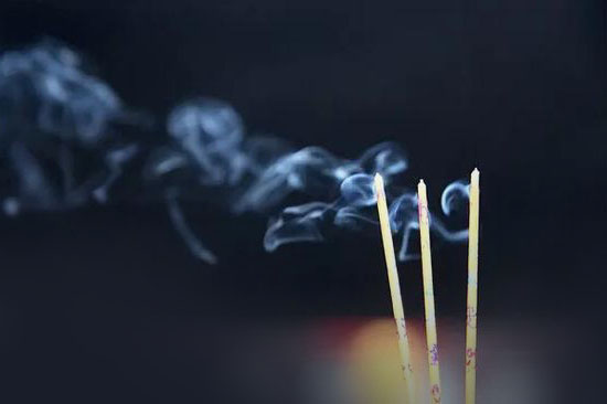醫學速讀：睡前寫代辦清單更好睡？/益生菌對治抑鬱症/燒香燒壞腦