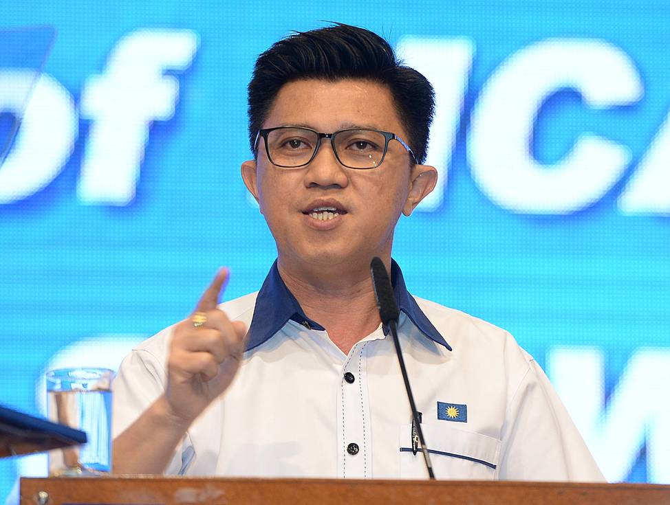 张盛闻:获注册局批准 马华可收非华裔附属党员