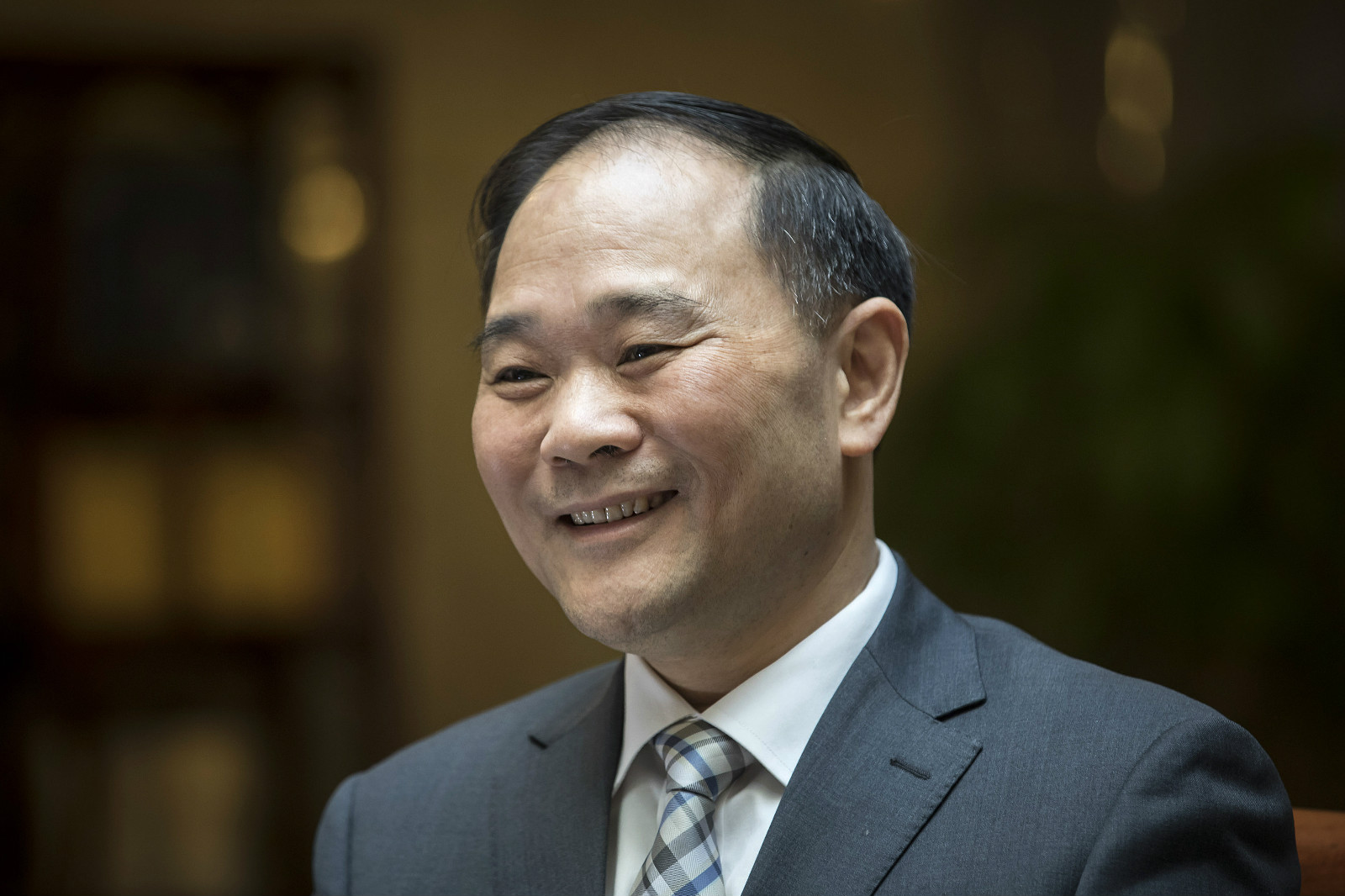李书福:进口零件成本高30% 吉利拟大马建供应链