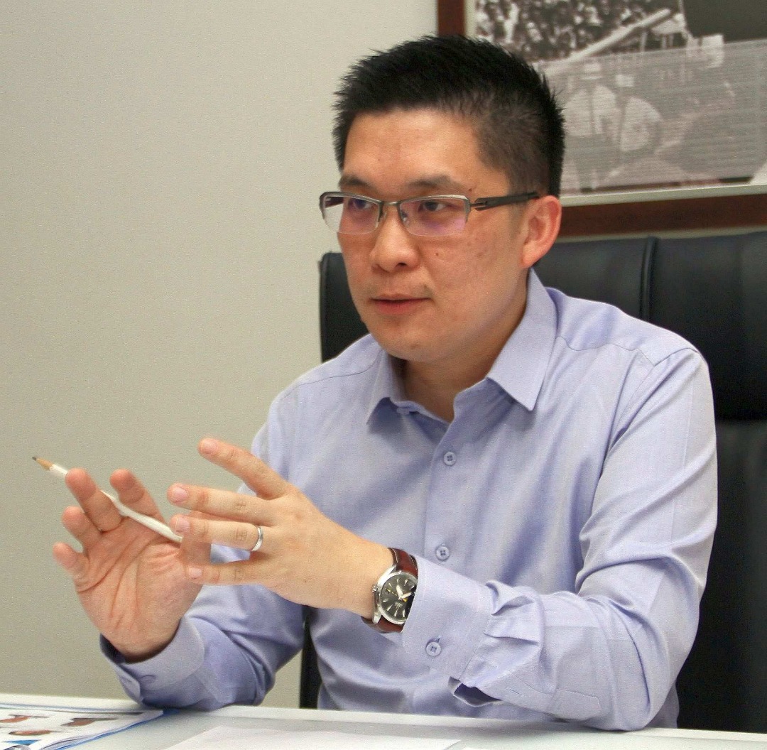 不满土地交易案被“点名”  直区基金会起诉黄家和