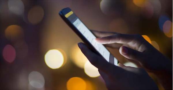 误信买衬衫赢获iPhone 少女被骗2.62万元