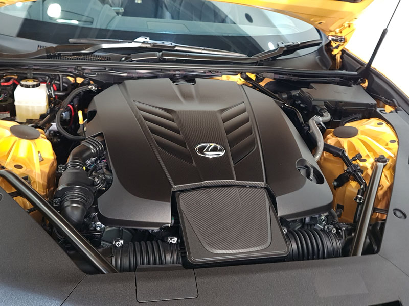 凌志敞篷跑车LC 500 Convertible 自由奔驰