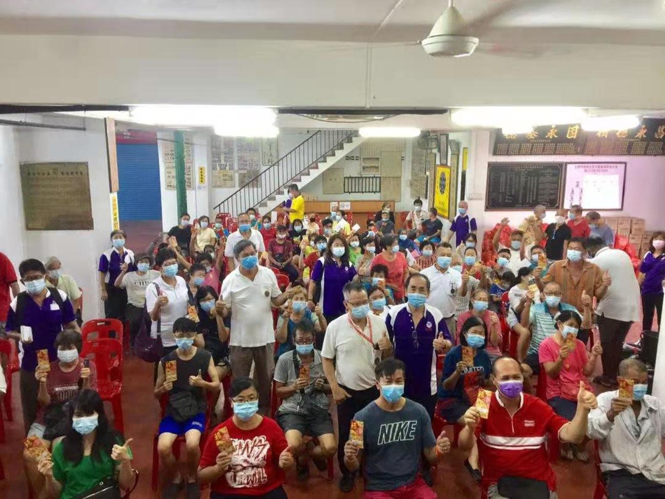 紫亨阁筹逾12万助灾民