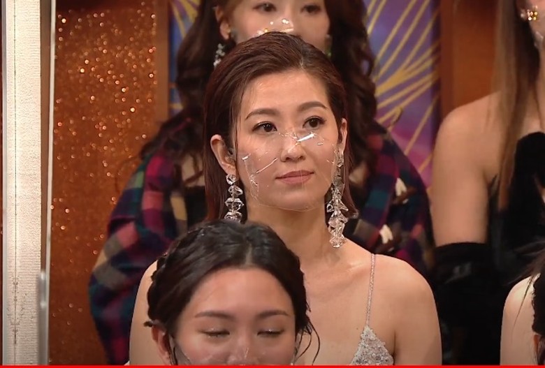 王浩信与小三同夺视帝后　 正宫台下“眼神死”