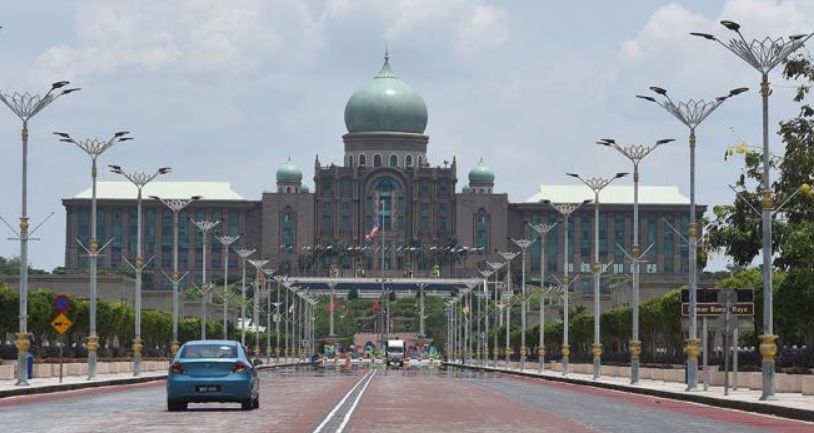 换政府是肃贪关键/P·古纳斯加兰