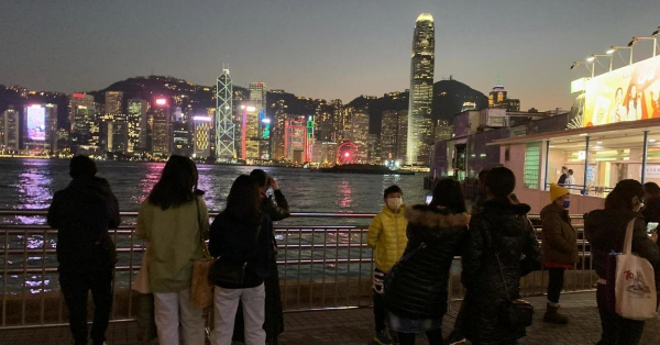 元旦无烟花不倒数 东方之珠黯然失色