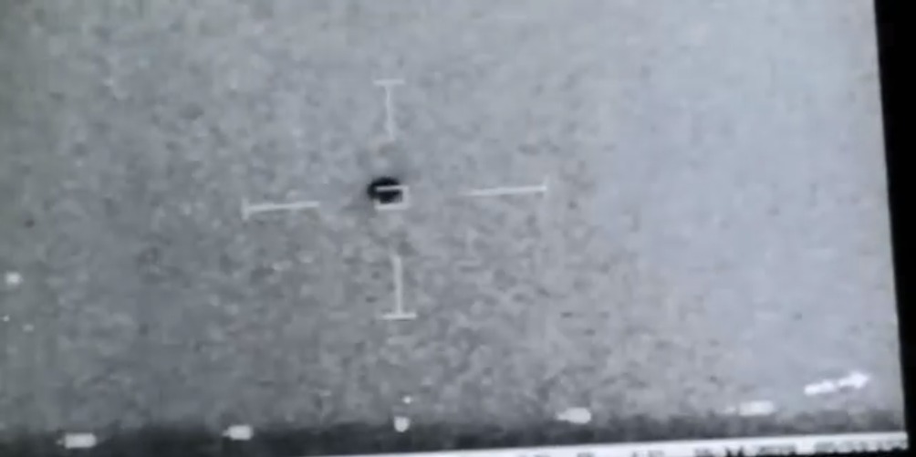 【视频】美军舰拍到UFO? 五角大楼:影片是真的!