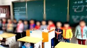 【视频】学生没捐款老师竟拍片 网友挞伐学校抢劫