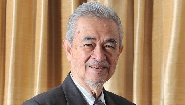 前首相被造谣逝世 “伯拉事实上身体健”