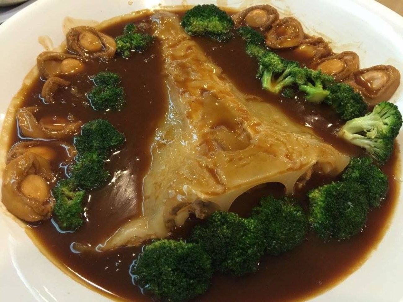 绝味鲍鱼鲨鱼唇