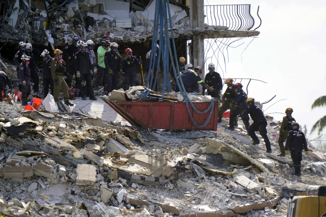 美公寓崩塌罹難增至9人 逾150人仍生死未明