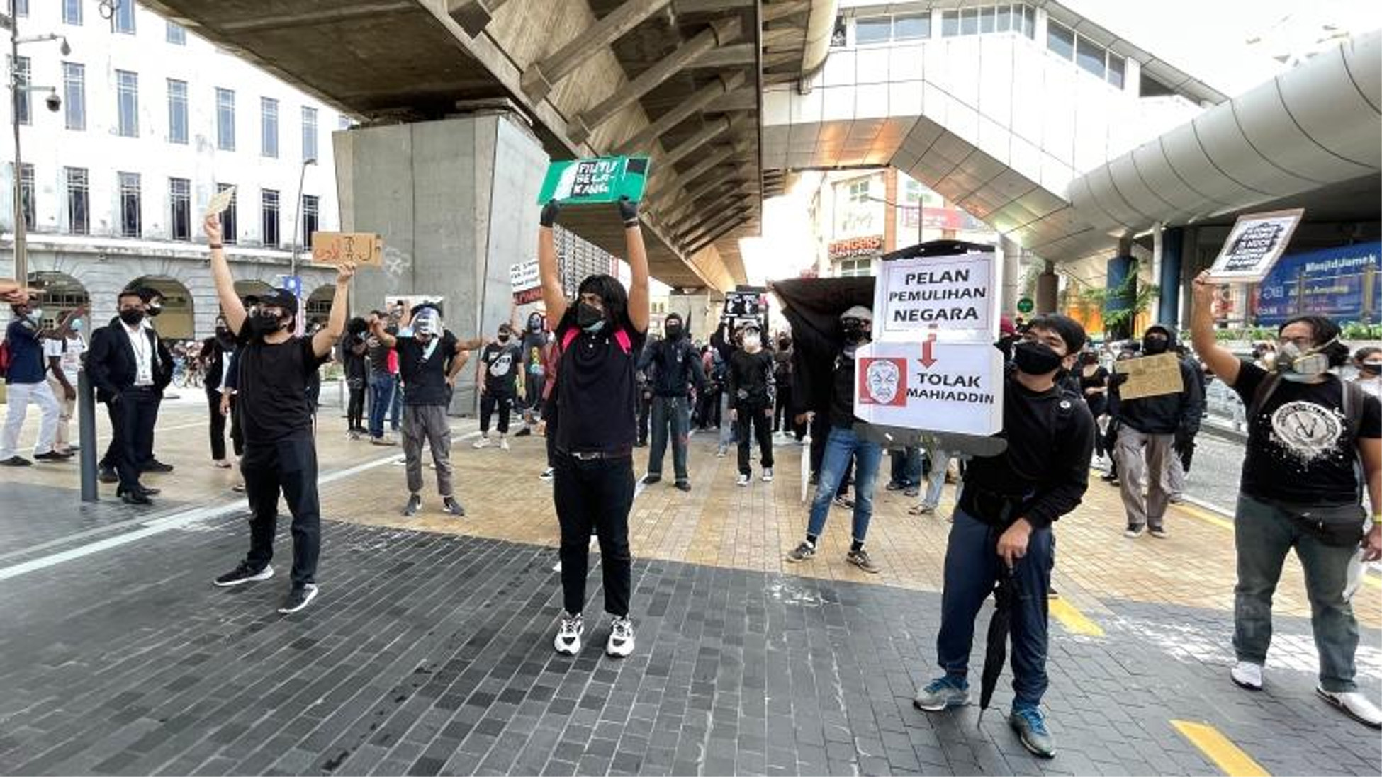 SSR吁慕尤丁下台  恫言21日再办对抗集会