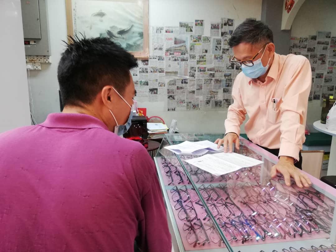 被指非关键领域行业 有批准信开店也遭罚