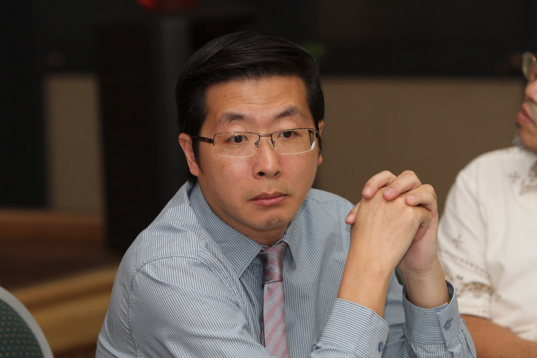 政治学者潘永强博士