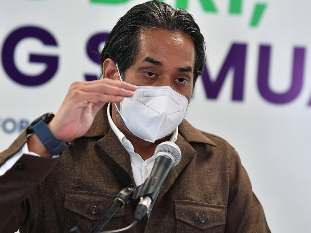 转发网民接种被禁录影贴文 凯利写上问候语