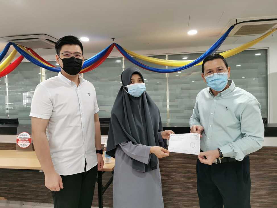 国际金融科技资产局  资助医学院清寒生学费