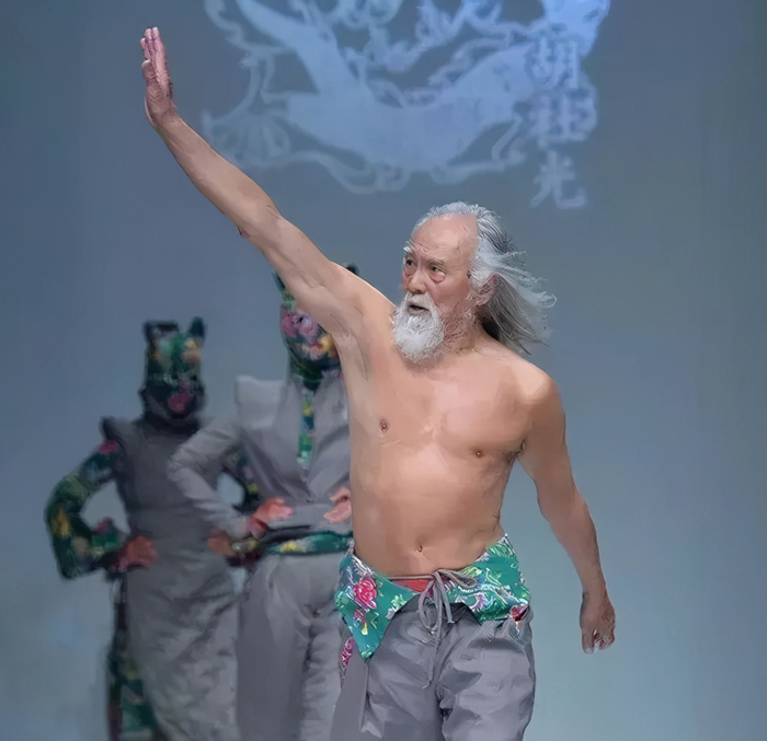 银发网红 优雅地老去/江迅