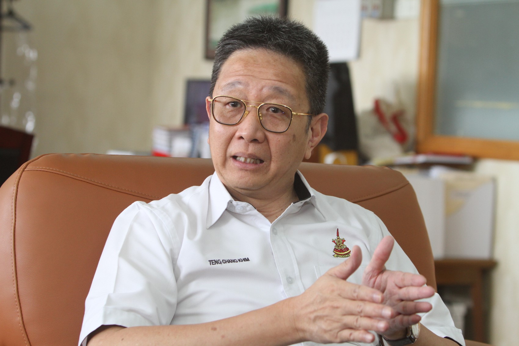 【行动党党选】主张“延后送神”3年 邓章钦促改革遴选机制