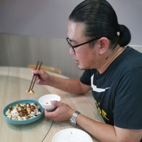 陈志新