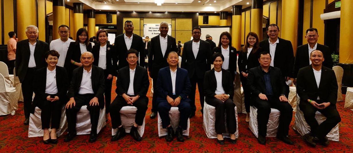 大马中小企业公会改选 江华强卸任陈芳心当总会长