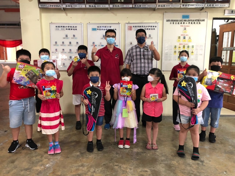 吉胆岛华联小学庆儿童节