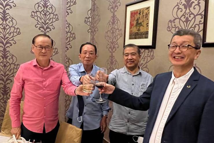 展示“林聚力” 林福山林顺平握手泯恩怨