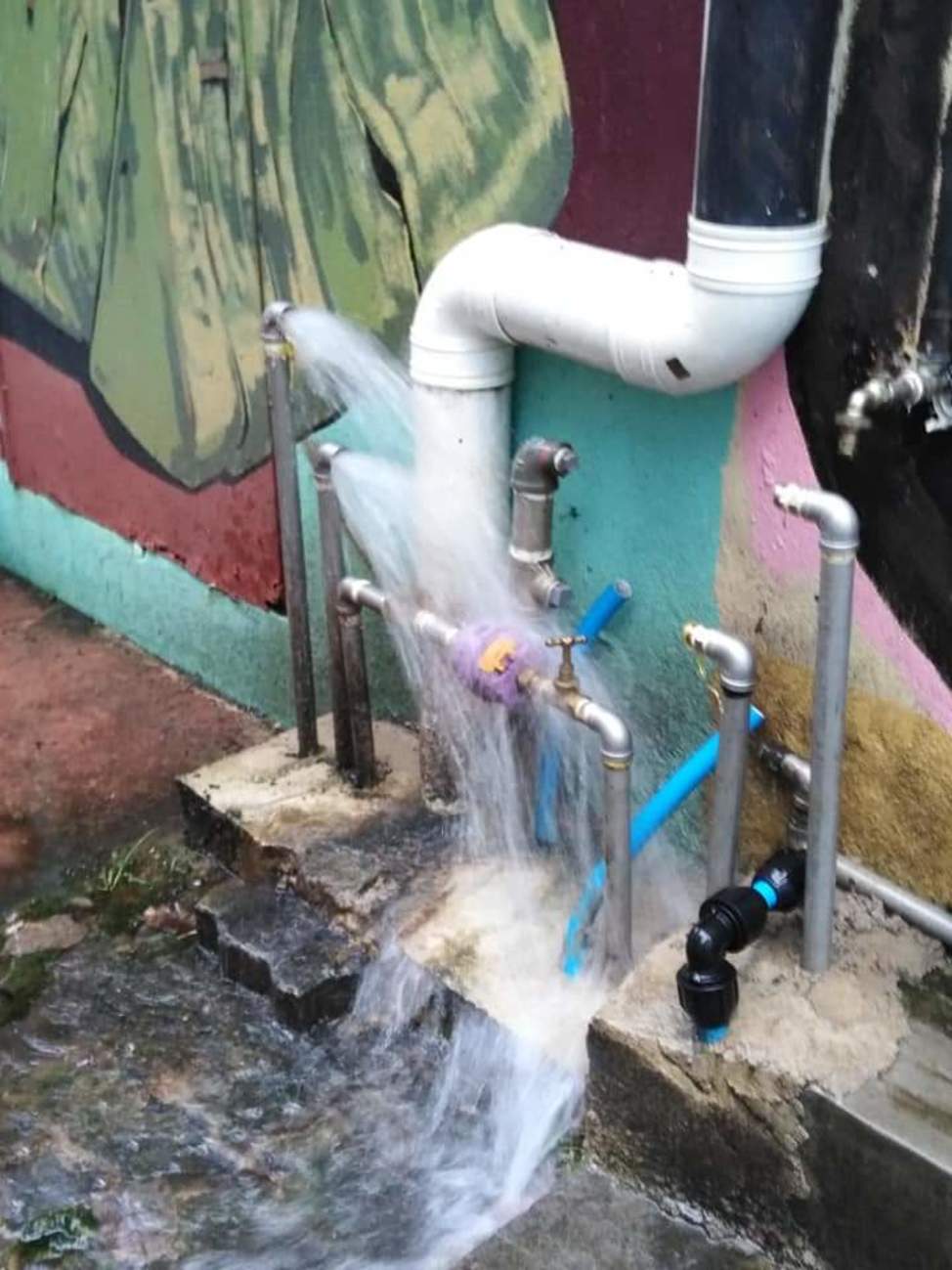 不法者冒充职员偷水表 丹水供公司报案