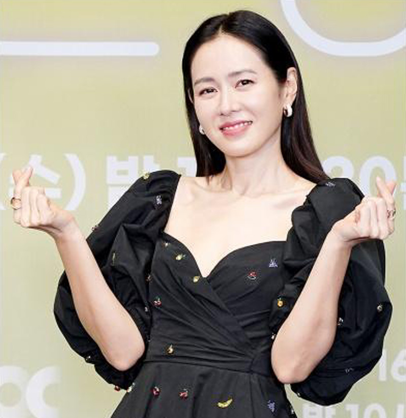 公布婚訊後首露面 孫藝珍：我很幸福