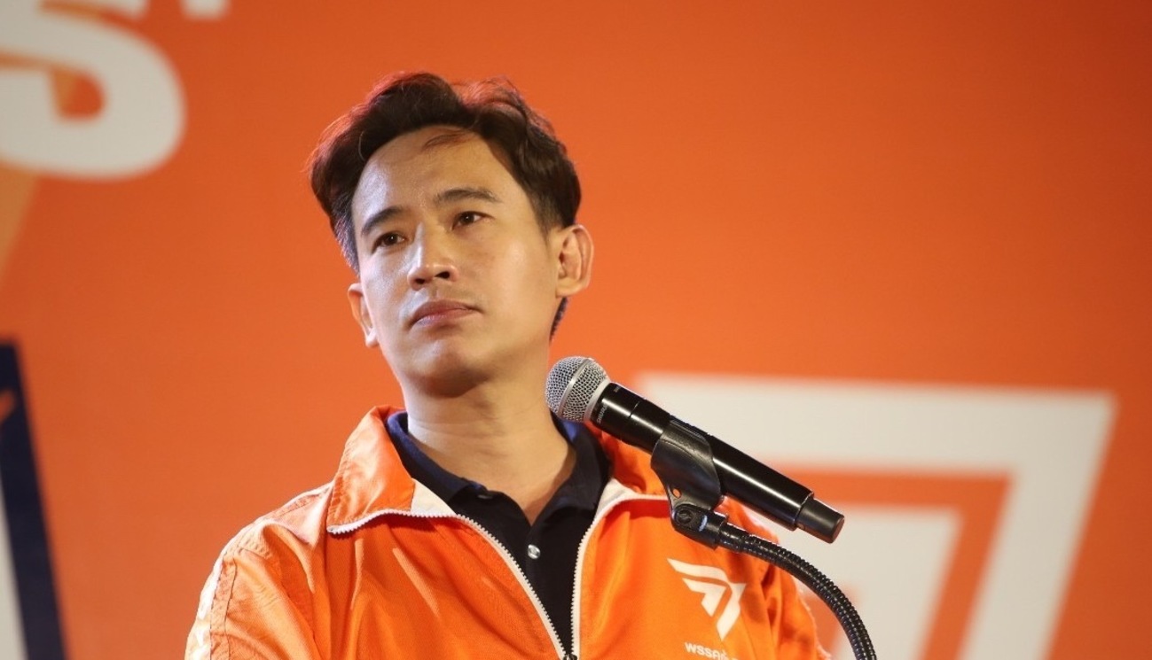 泰国首相人选民调 在野党魁领先巴育