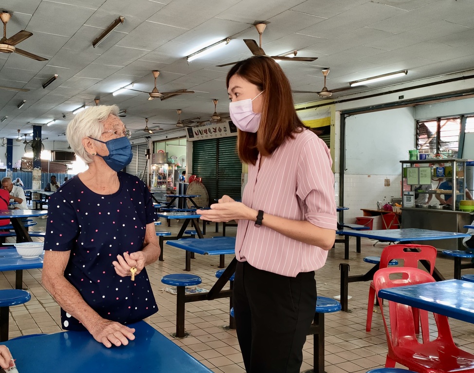 黄诗情:更新护照预约爆满  移民局应开放柜台服务