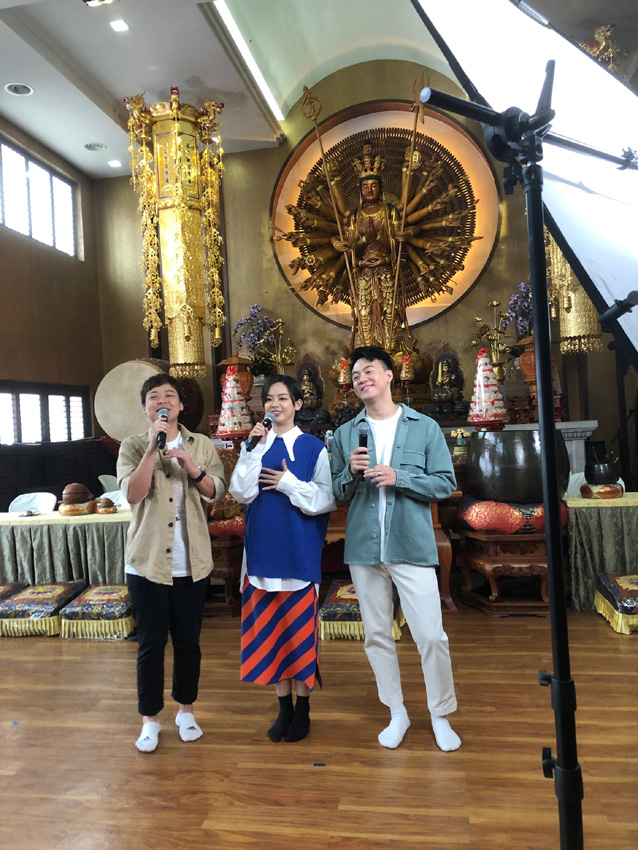 《万人施·万人舍·共结万人缘》,洞如法师,赖冰霞,黄一飞,杨庭,梁爱慈,周翠玲,赵洁莹,曾洁钰,周奕斌,小喵,小米,释开善,善导总会,网上慈善演唱会,