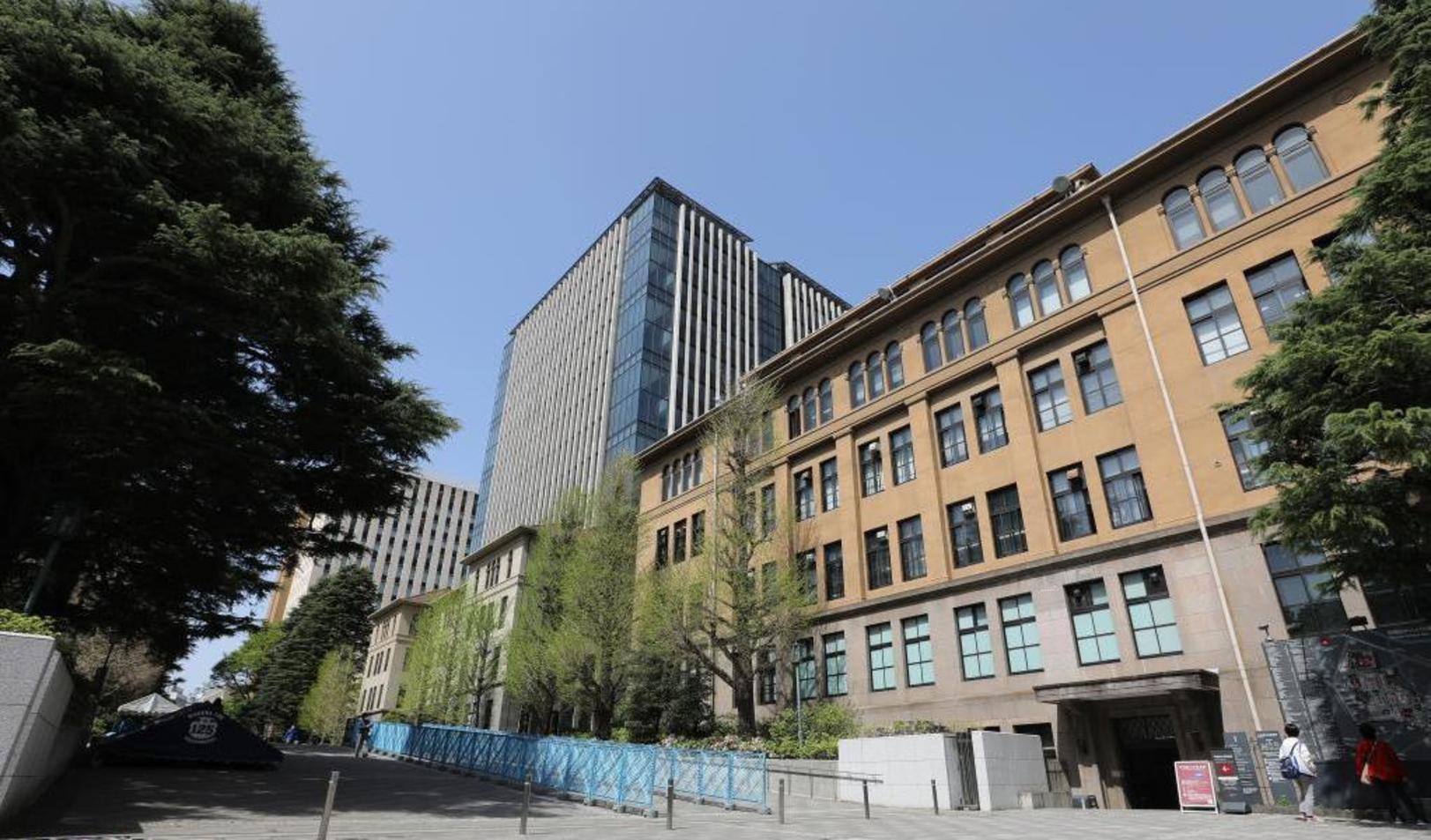 招中国学生先驱·深研中日关系 早稻田大学吸引全球华人
