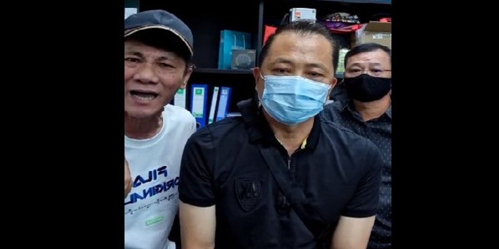 【视频】与王雷此前不相识 谢旻容父亲上直播澄清流言