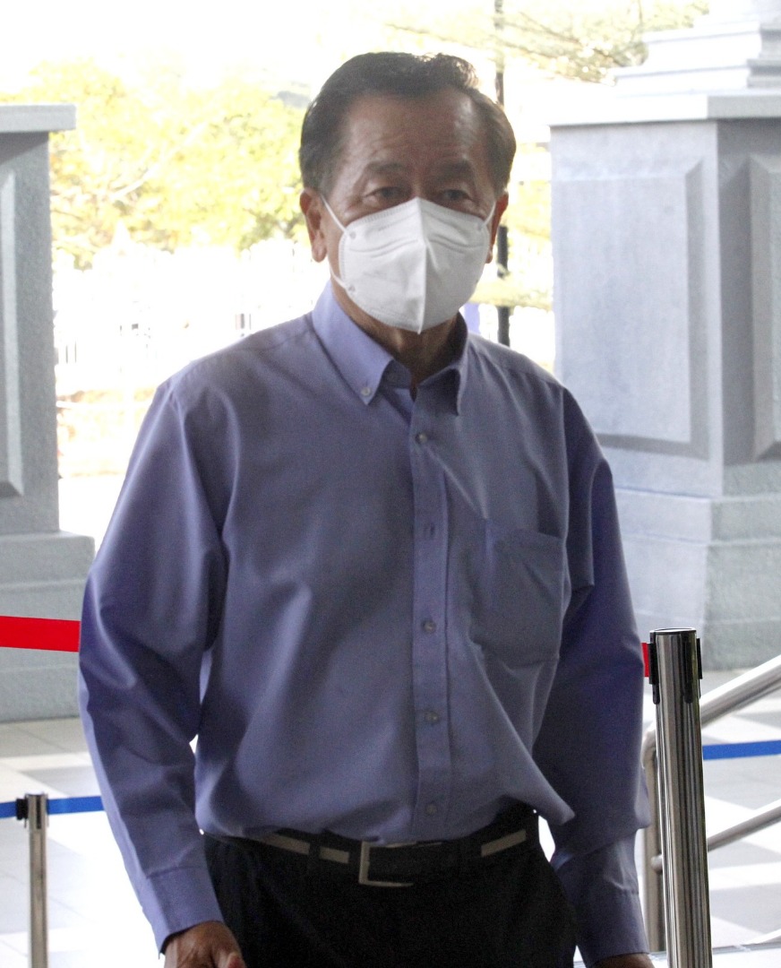 涉嫌性骚扰女律师被控  杨贵盛否认有罪保外候审