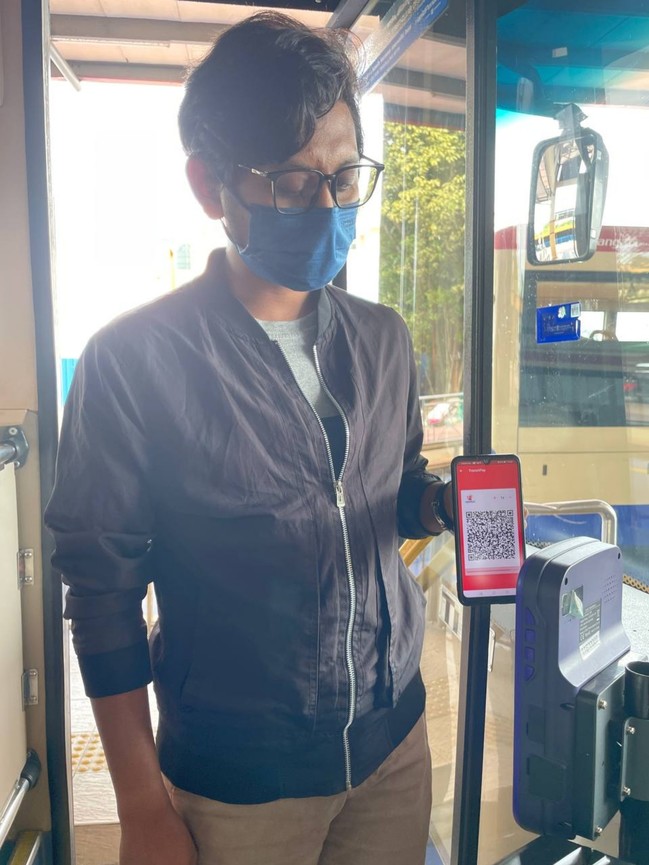 檳快捷通巴士試行無現金係統