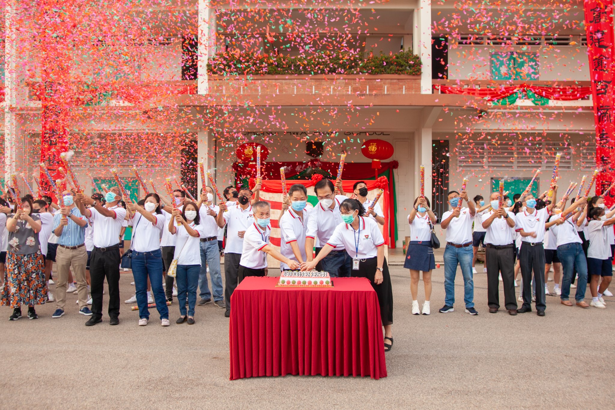 学杂住宿费调涨10%   中化中学教职员明年加薪