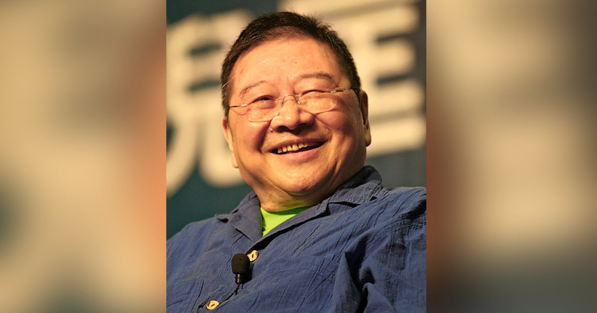 中文科幻小说先锋 倪匡顽童想像力传奇