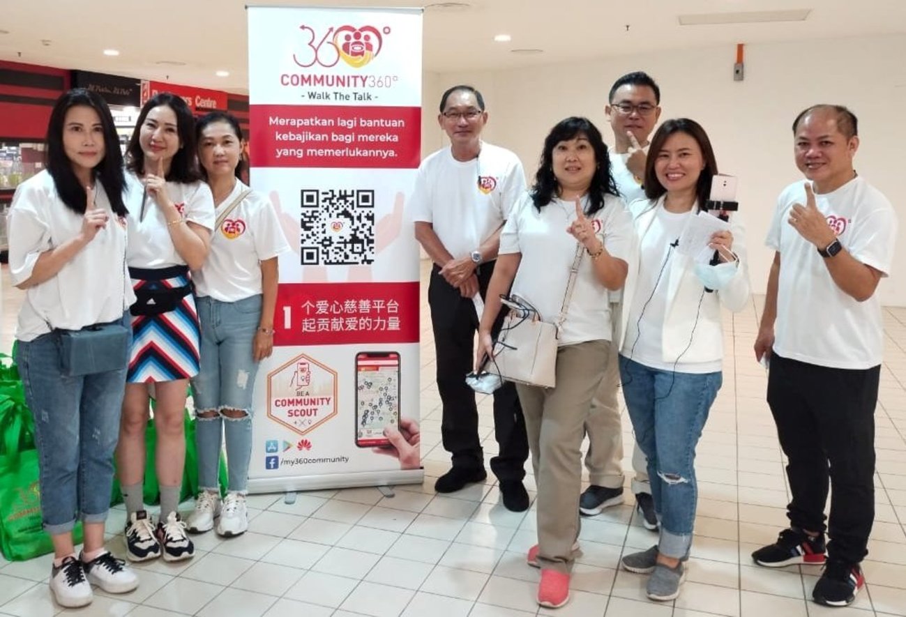Community360周六日 联办爱心捐血活动