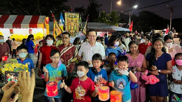 因强调自己是大马人财长 林冠英:有心人指我反华