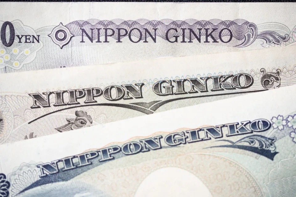 防止日元过度下跌 日本或进一步开放边境