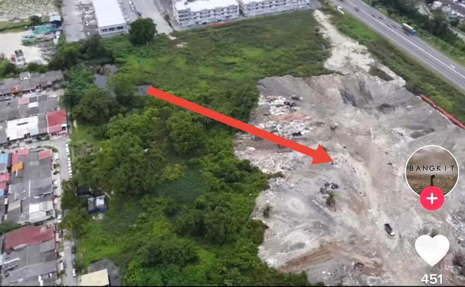 绿地“秃”了一大片 巴生又现非法垃圾场