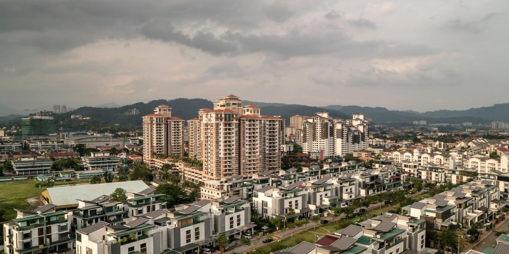 房地产业者预计 令吉跌吸引外国人置产