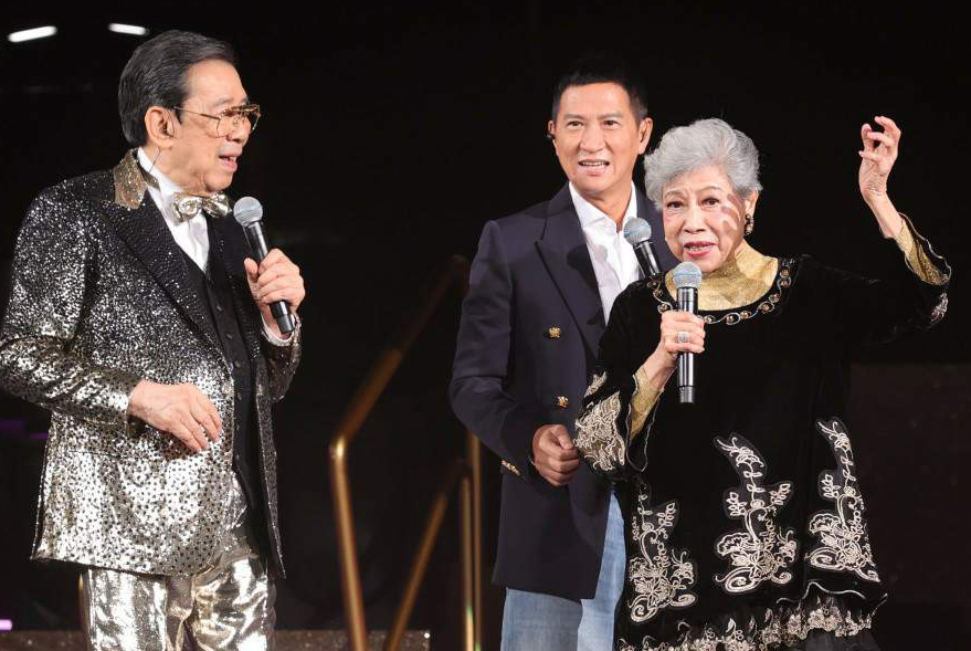 胡枫,修哥,红馆,修哥90迎金秋无限枫骚演唱会,罗兰,