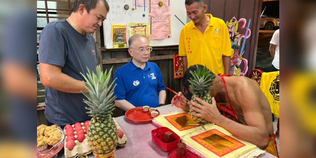 神庙照片遭恶搞 魏家祥:勿为胜选污蔑宗教