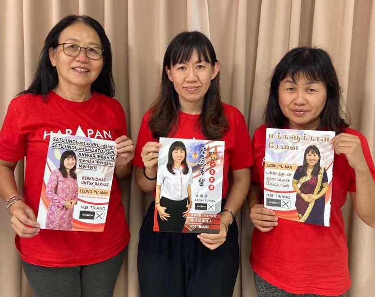 希盟直凉候选人 梁耀雯三语册子拜票
