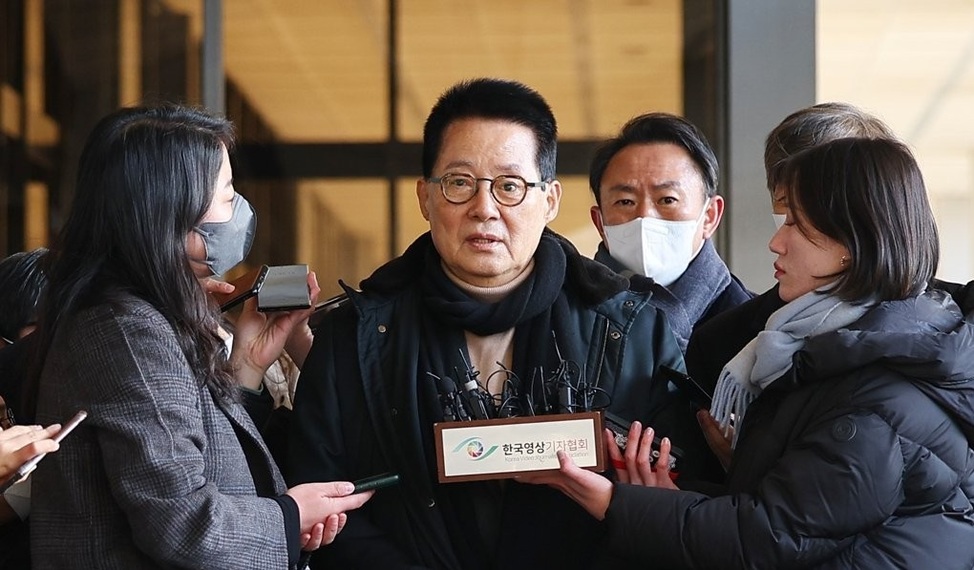韩检方连续传讯 文在寅时期高官