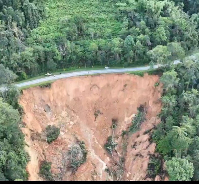 【峇冬加里土崩报告】提5防范建议 严格执法及整合山坡大数据
