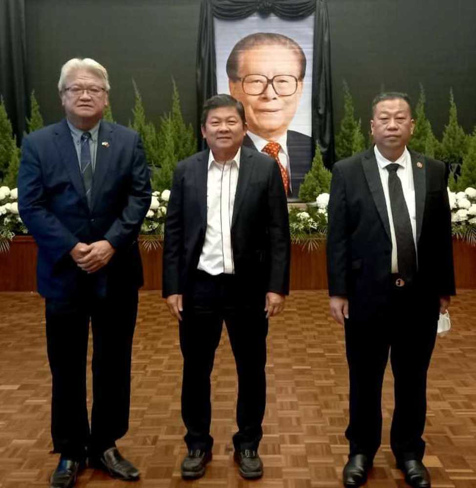 积极推动马中合作 一带一路委会哀悼江泽民